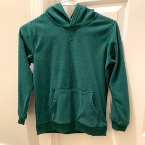 Boys L Dark Green hoodie made out of Polyester and cotton NWOT